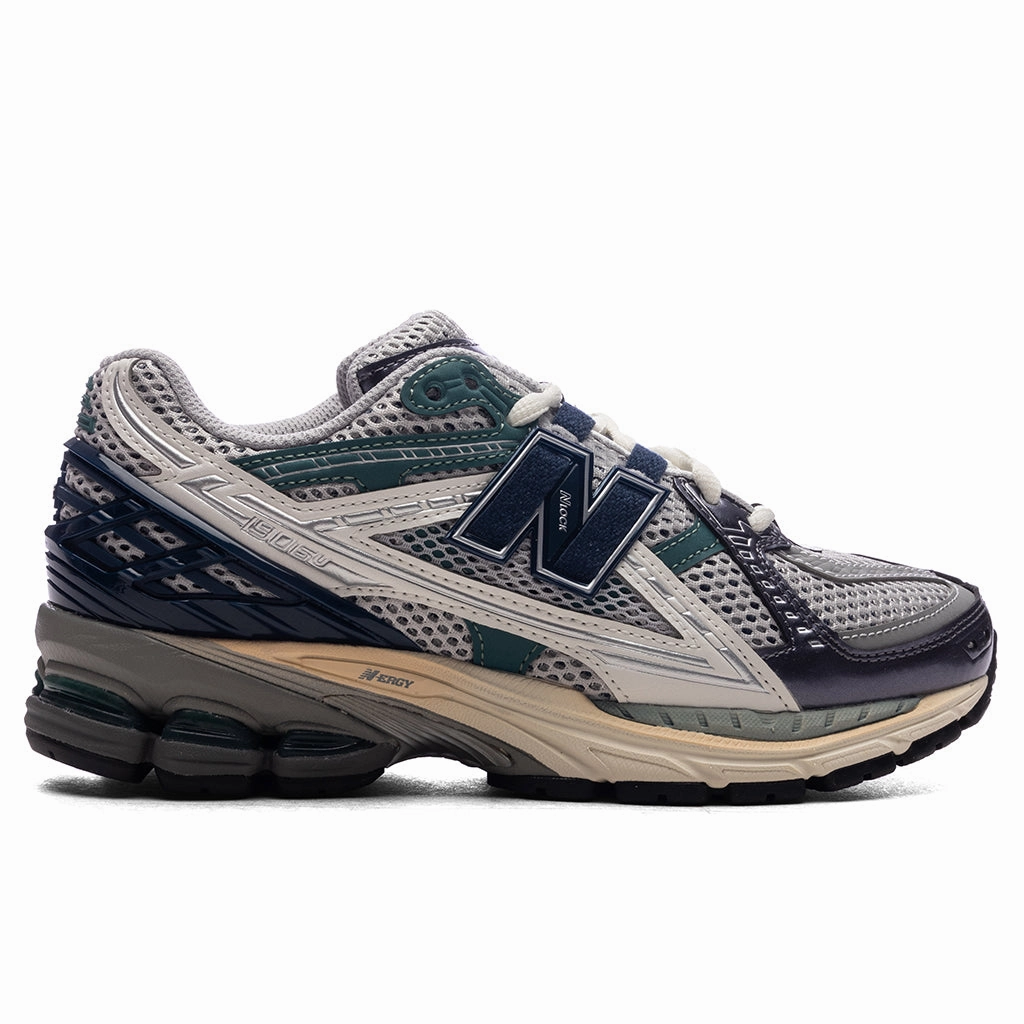 1906 Utility - NB Navy/Grey Matter/New Spruce New Balance shoes for walking and running