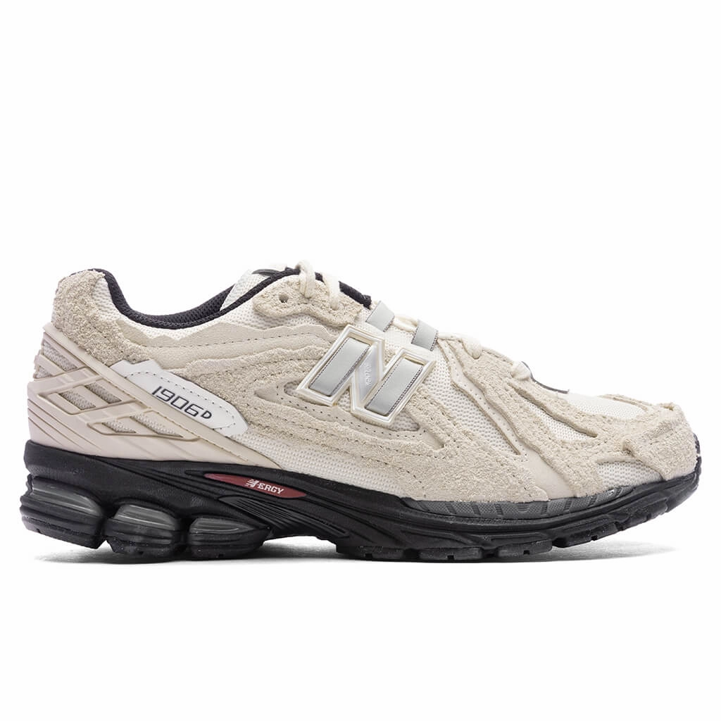 1906D Refined Future - White/Black New Balance shoes for walking and running