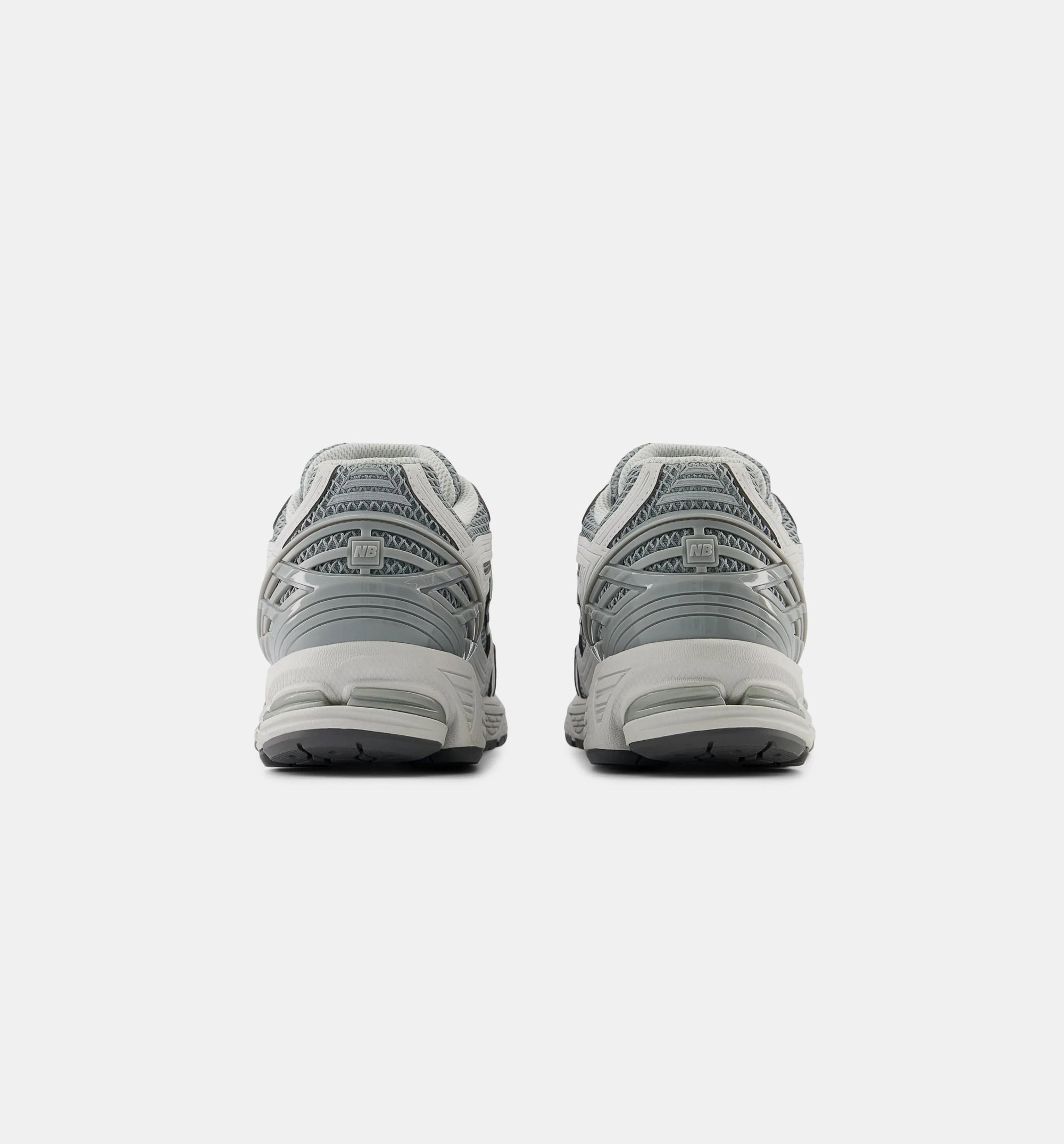 1906R Mens Lifestyle Shoe - Grey Matter/Slate Grey/Silver Metallic New Balance versatile casual sneakers