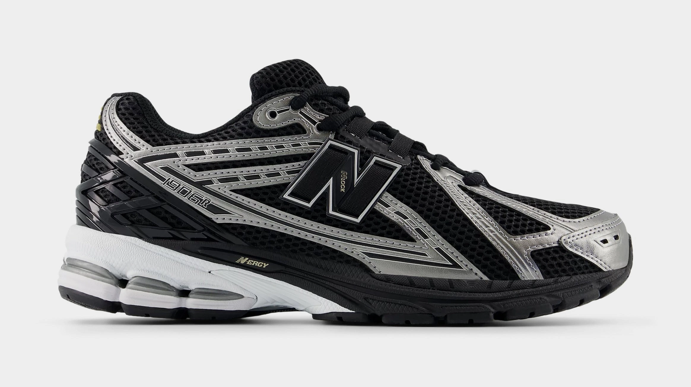 1906R Mens Running Shoes (Silver Metallic/Black/Sea Salt) Heritage 1906R lifestyle shoes