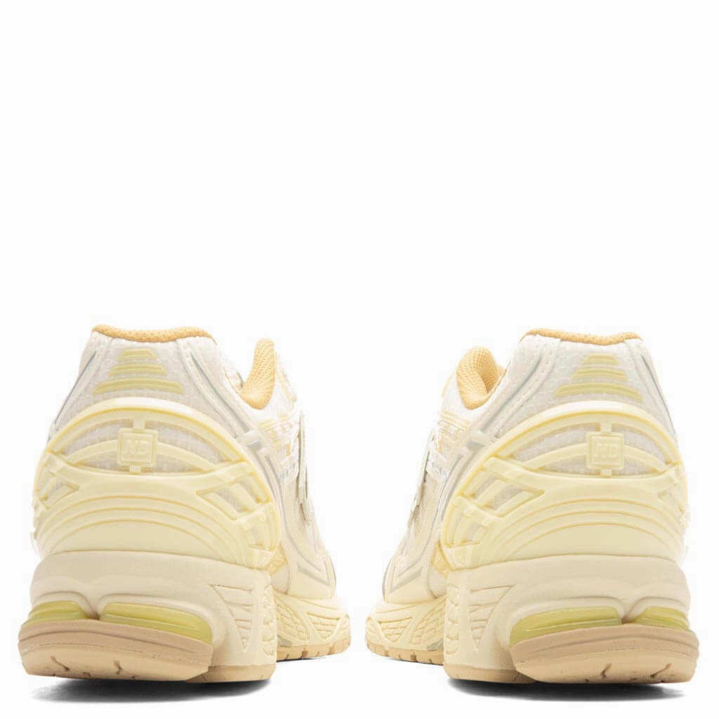 1906U  'Jade Pack' - Sea Salt New Balance Sport & Comfort Shoes