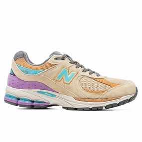 2002R - Insense/Heliotrope New Balance shoes for walking and running