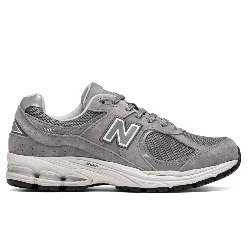2002R - Marblehead New Balance shoes for walking and running