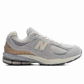 2002R - Rain Cloud/Angora New Balance shoes for walking and running