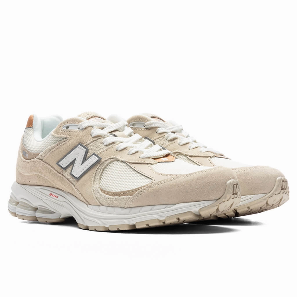 2002R - Sandstone New Balance Sport & Comfort Shoes