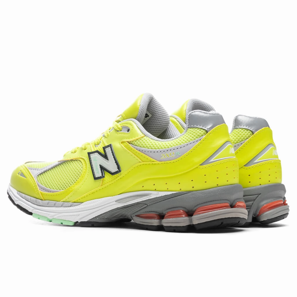 2002R - Sulphur Yellow New Balance Sport & Comfort Shoes