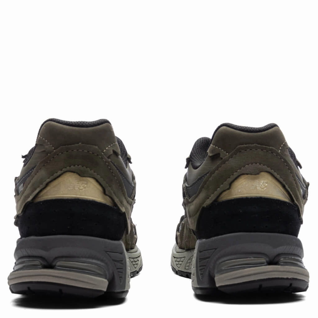 2002RD - Dark Moss/Blacktop/Covert Green New Balance Sport & Comfort Shoes