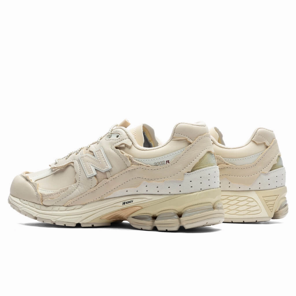 2002RD - Sandstone/Turtledove/Gold Metallic New Balance Sport & Comfort Shoes