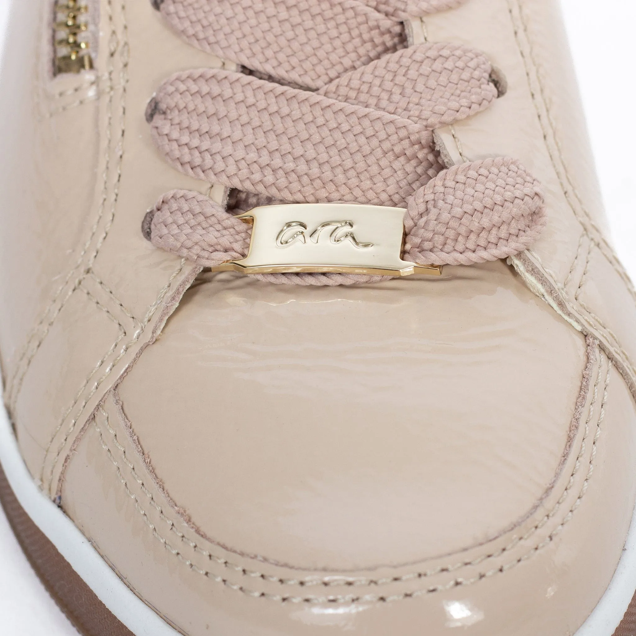 34432 Nude Patent