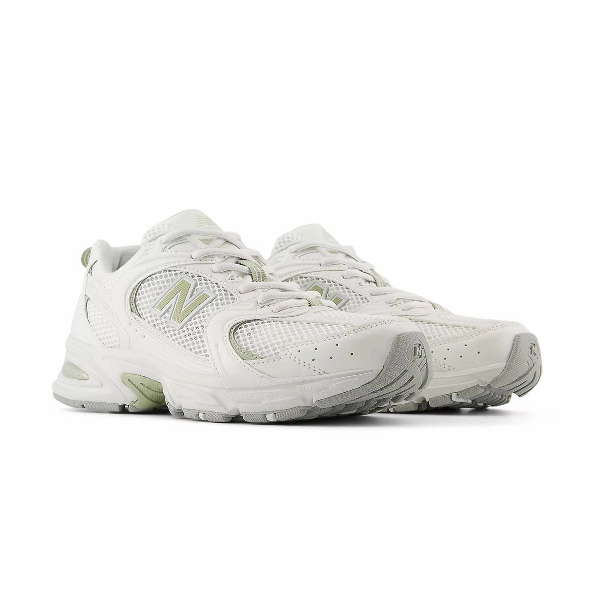 530 'Reflection Olivine' New Balance sneaker close-ups