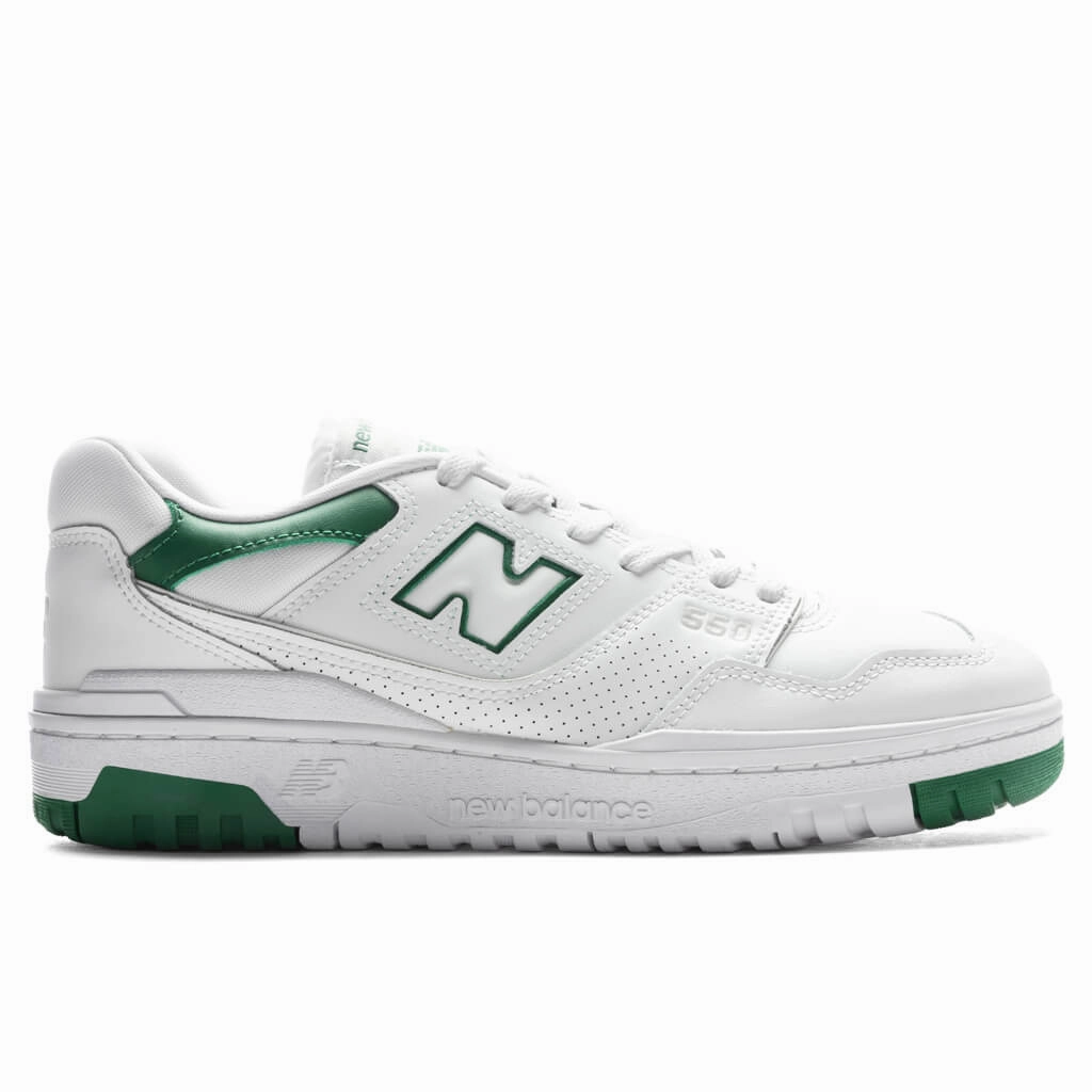 550 - White/Green/Cream New Balance shoes for walking and running