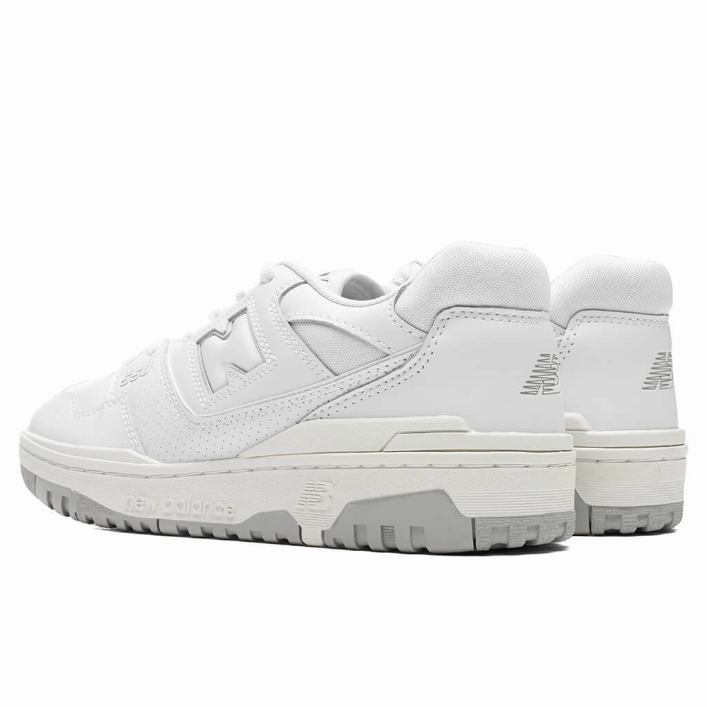 550 - White/Grey New Balance Sport & Comfort Shoes