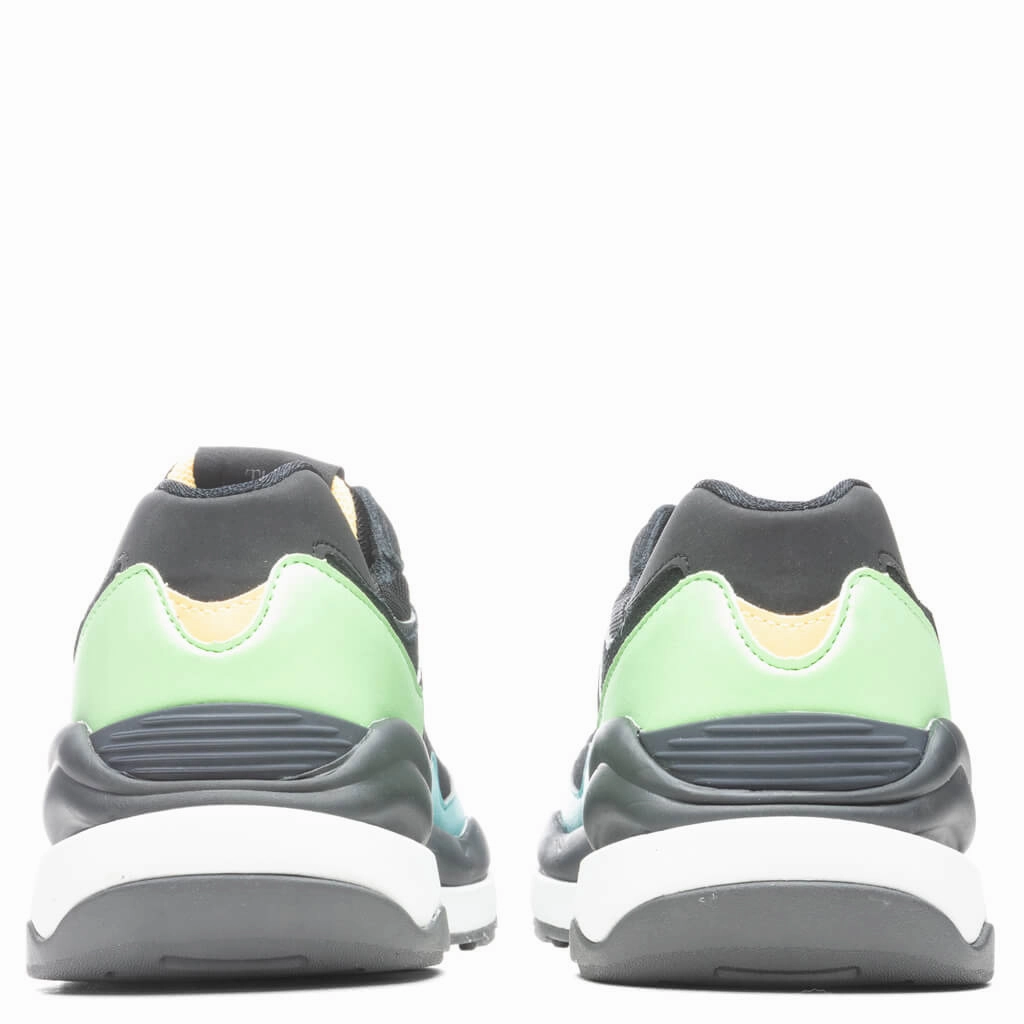 57/40 - Black/Vibrant Spring Glow New Balance Sport & Comfort Shoes