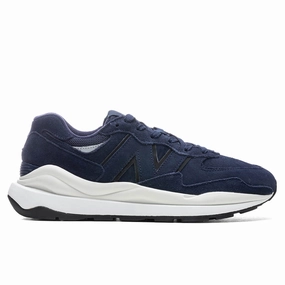 57/40 - Team Navy/Sea Salt New Balance shoes for walking and running