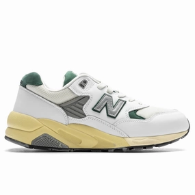580R - White New Balance shoes for walking and running