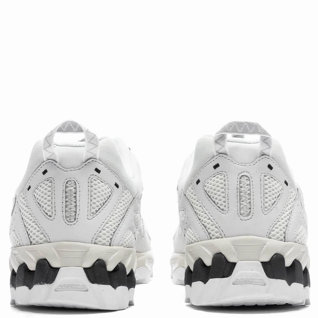 610 - Grey New Balance Sport & Comfort Shoes