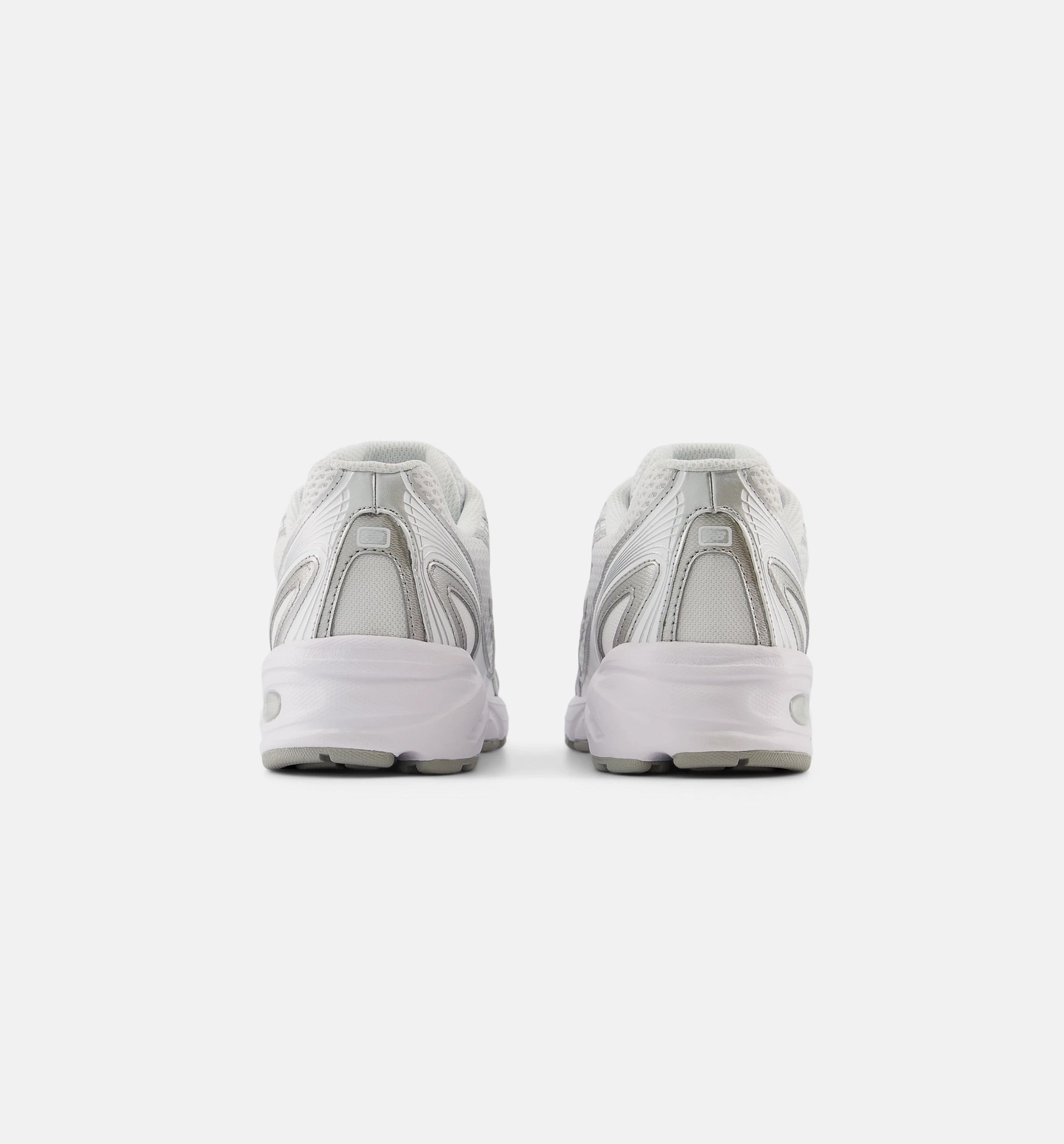 740 White Silver Mens Lifestyle Shoe - White/Silver Metallic/Reflection New Balance versatile casual sneakers