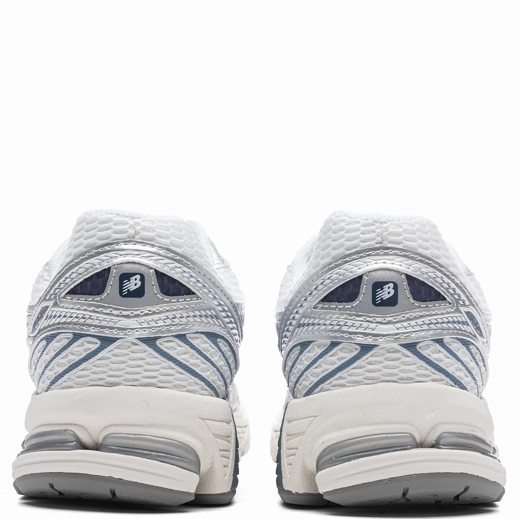 860v2 - Sea Salt/Vintage Indigo/Arctic Grey New Balance Sport & Comfort Shoes