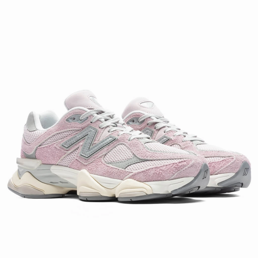 9060 - December Sky New Balance Sport & Comfort Shoes