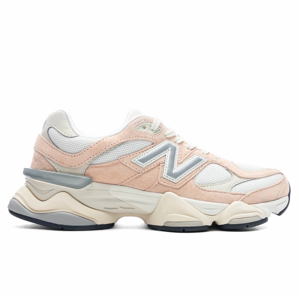 9060 - Vintage Rose/Sea Salt/Silver Metallic New Balance shoes for walking and running