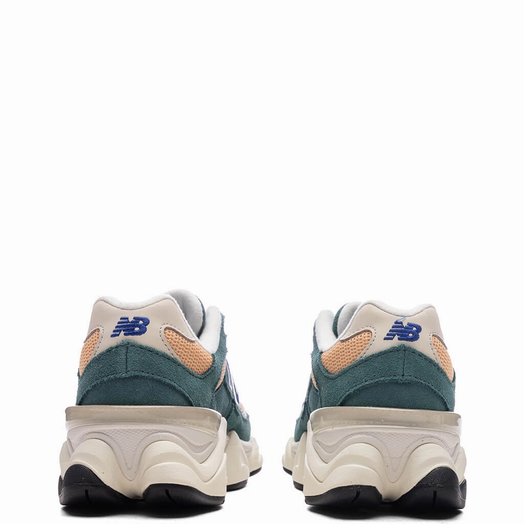 9060 (PS) - New Spruce/Peach Blossom/Team Royal New Balance Sport & Comfort Shoes