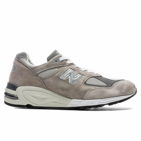 990v2 - Grey Core New Balance shoes for walking and running