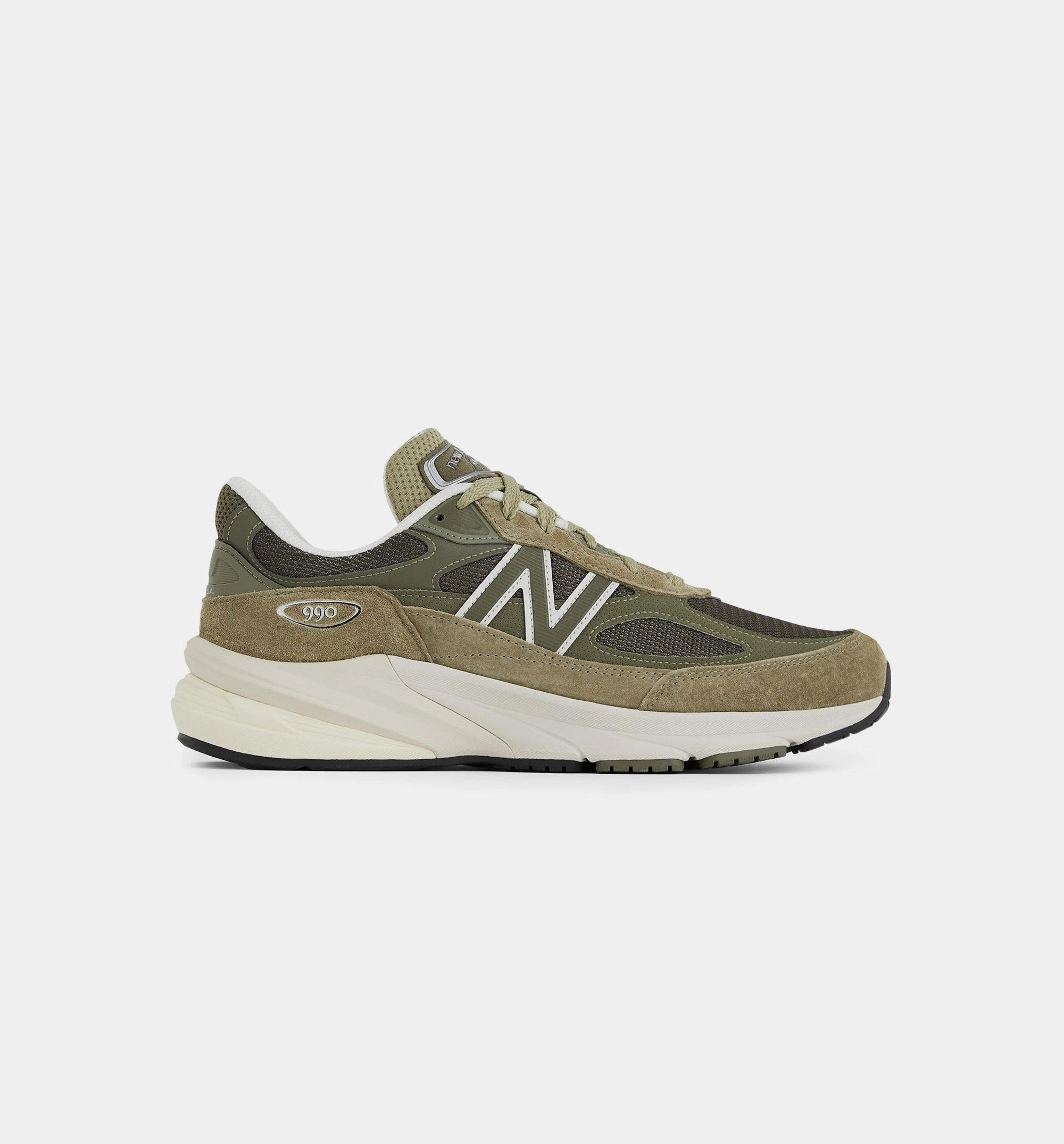 990v6 Made In Usa True Camo Mens Lifestyle Shoe - Camo/White New Balance lifestyle sneakers with retro style
