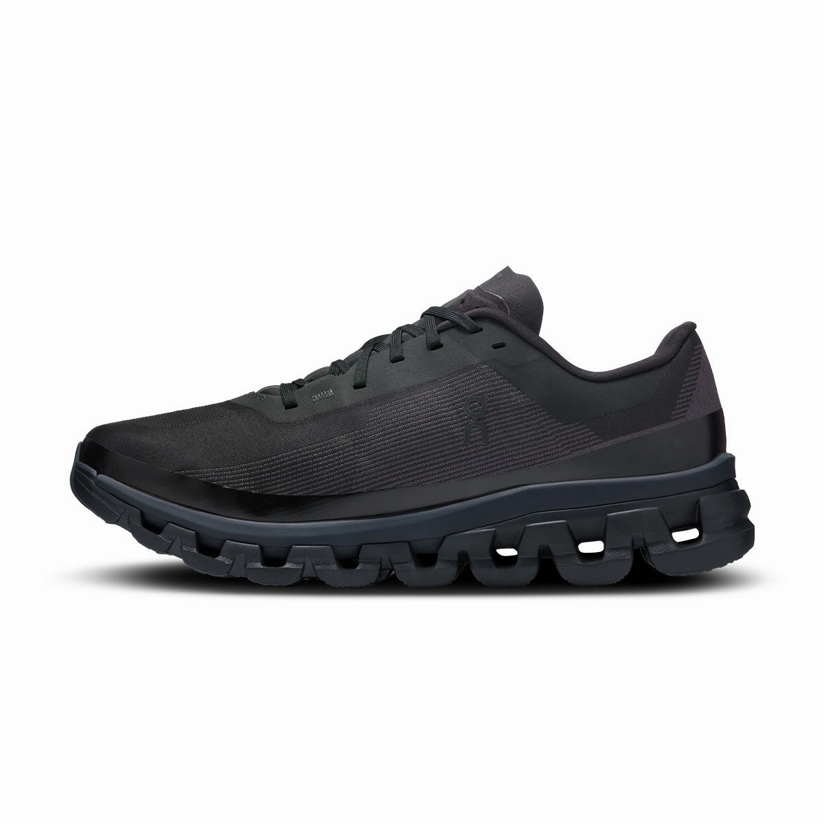   Bureau Borsche Cloudflow 4 'IKON Magnet Black' On versatile athletic shoe designs