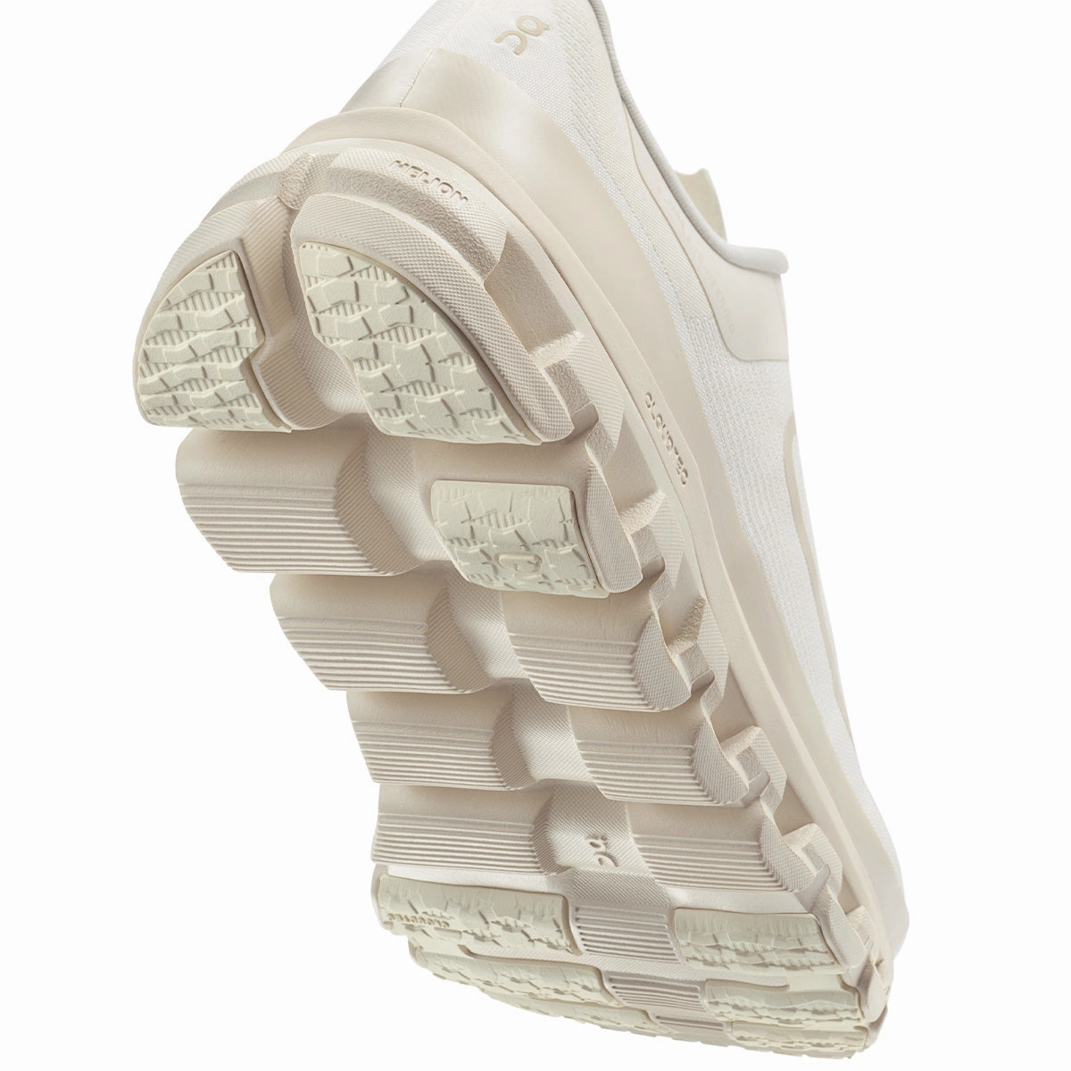   Bureau Borsche Cloudflow 4 'IKON White Moon' On versatile athletic shoe designs