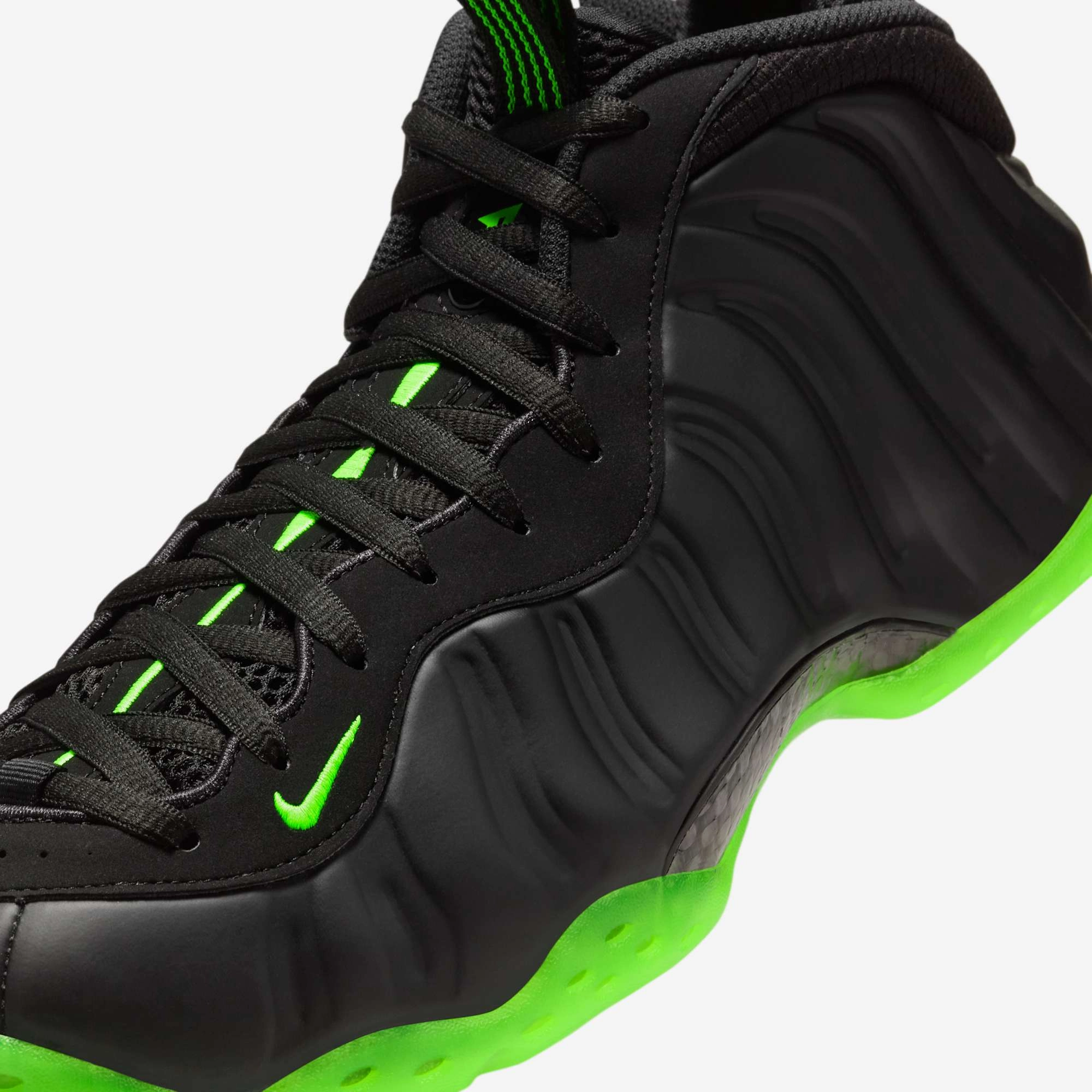 (Men's) Nike Air Foamposite One 'Black / Volt Neon Green' (2025) HF2902-001 Nike Comfort Fit Lifestyle Shoes