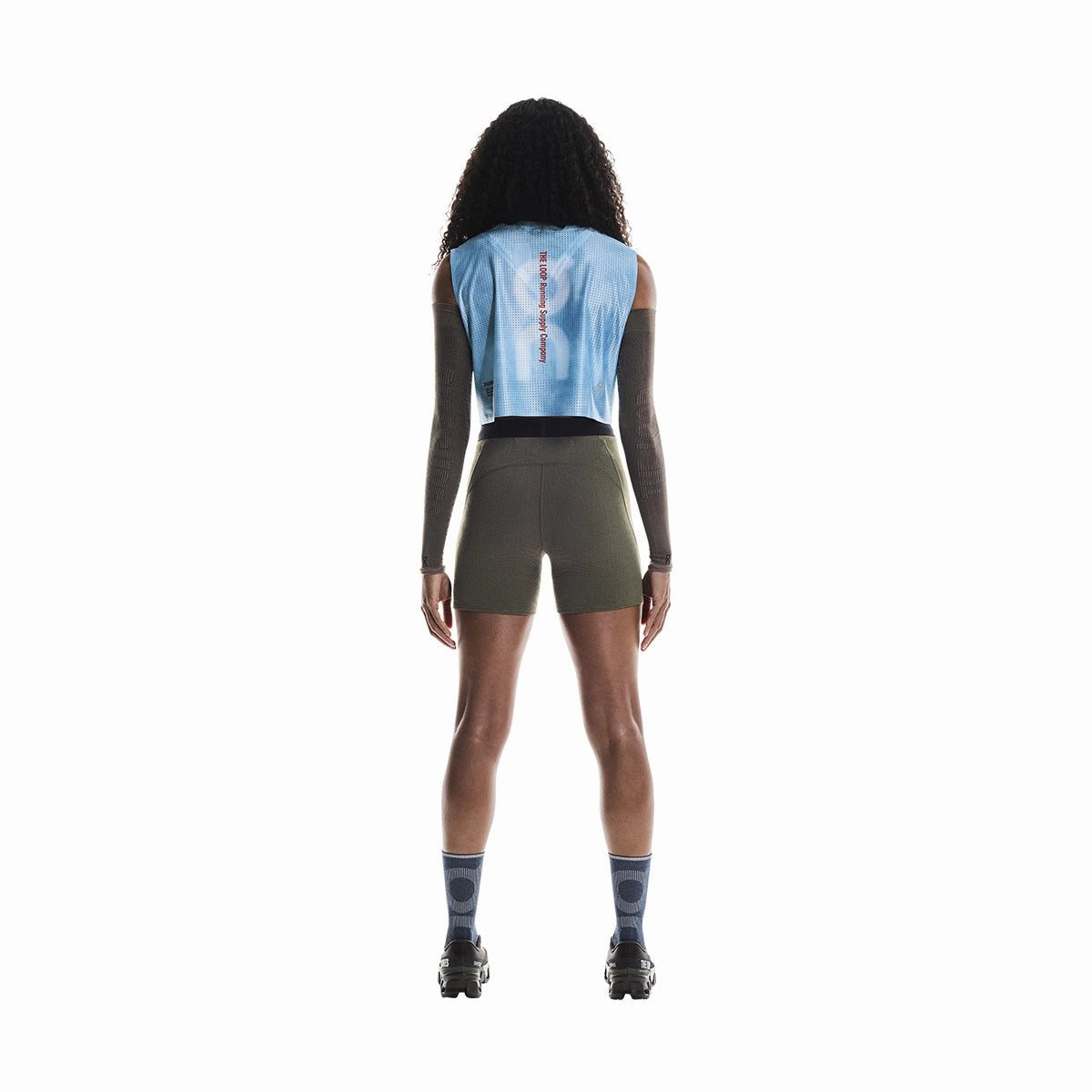   PLEASURES   The LOOP Running Supply Wmns Tank 'Blizzard' On versatile athletic shoe designs