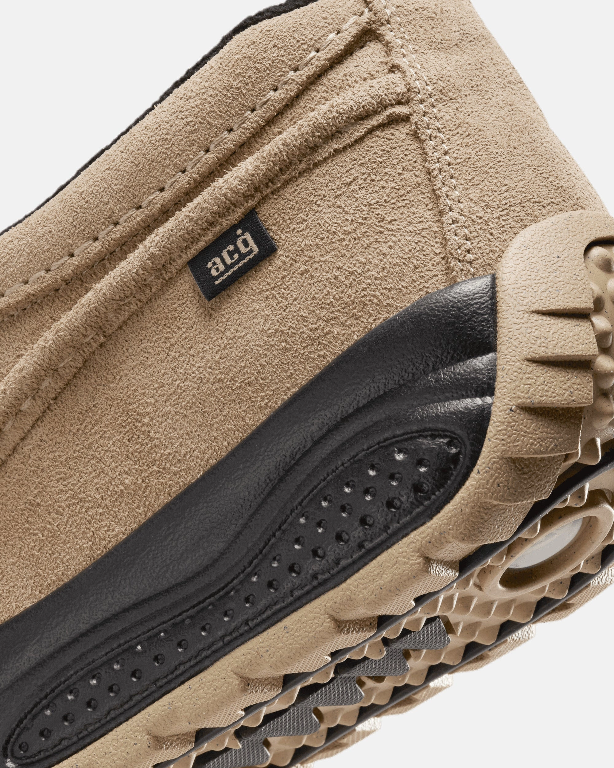 ACG Izy Sneakers Khaki / Black Flexible Shoes