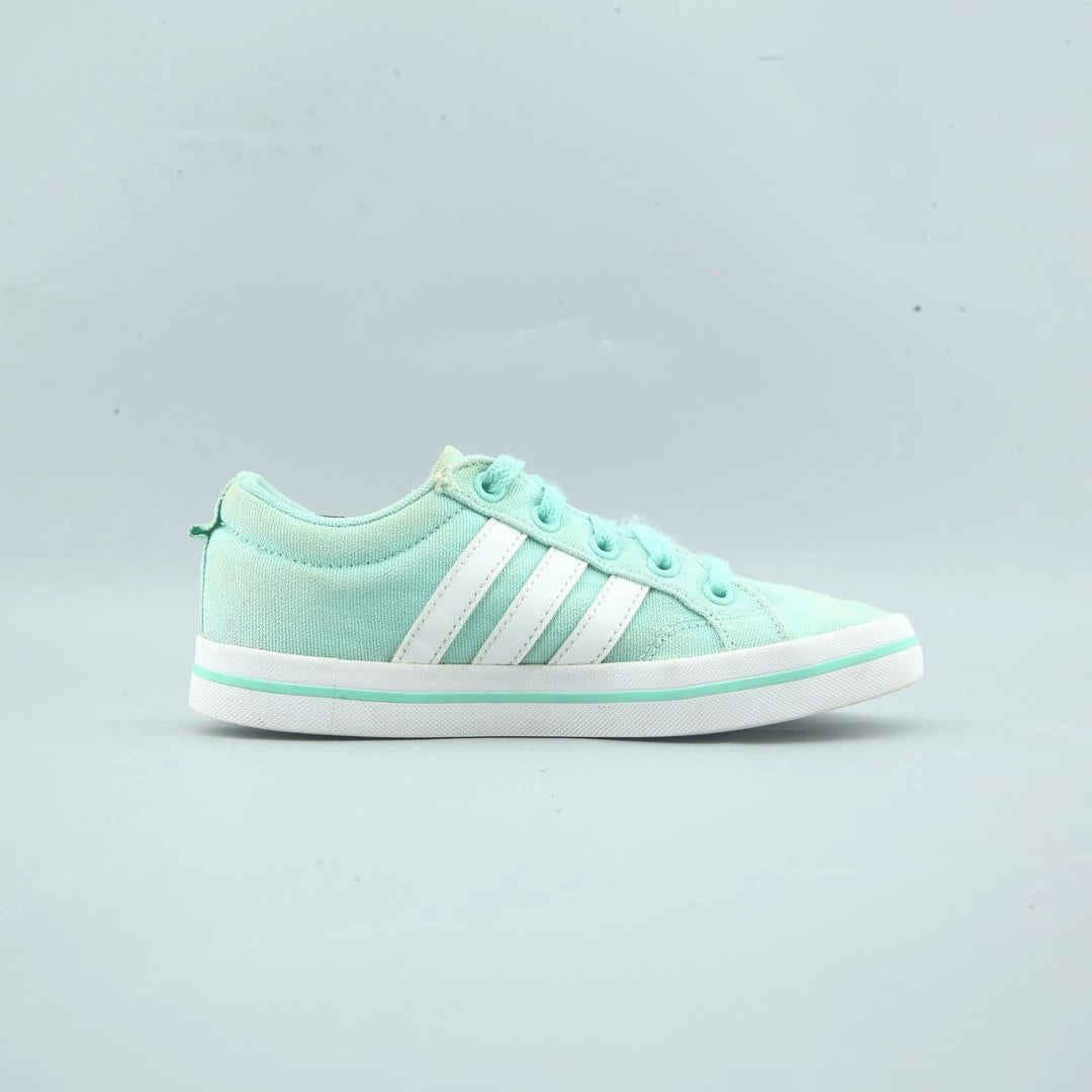 ADIDAS CLOUDFOAM Adidas Lightweight Running Shoes for Men