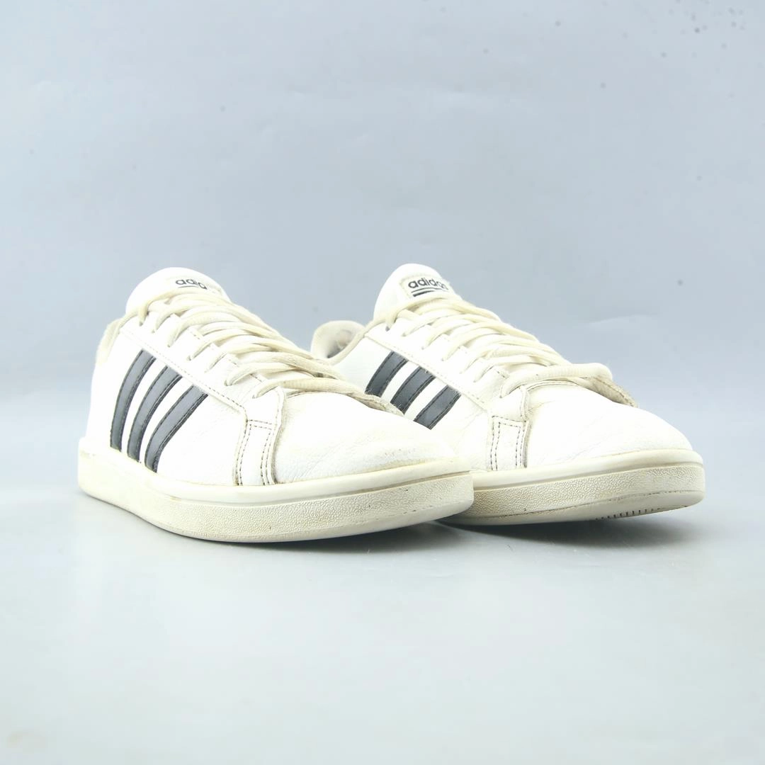 ADIDAS CLOUDFOAM ADVANTAGE Adidas Lightweight Running Shoes for Men
