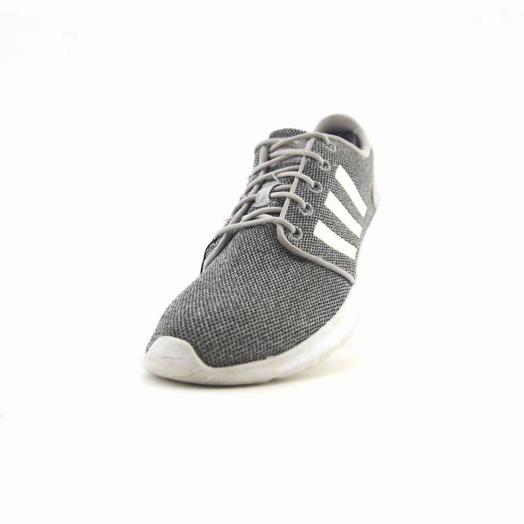ADIDAS CLOUDFOAM QT RACER Adidas Lightweight Running Shoes for Men