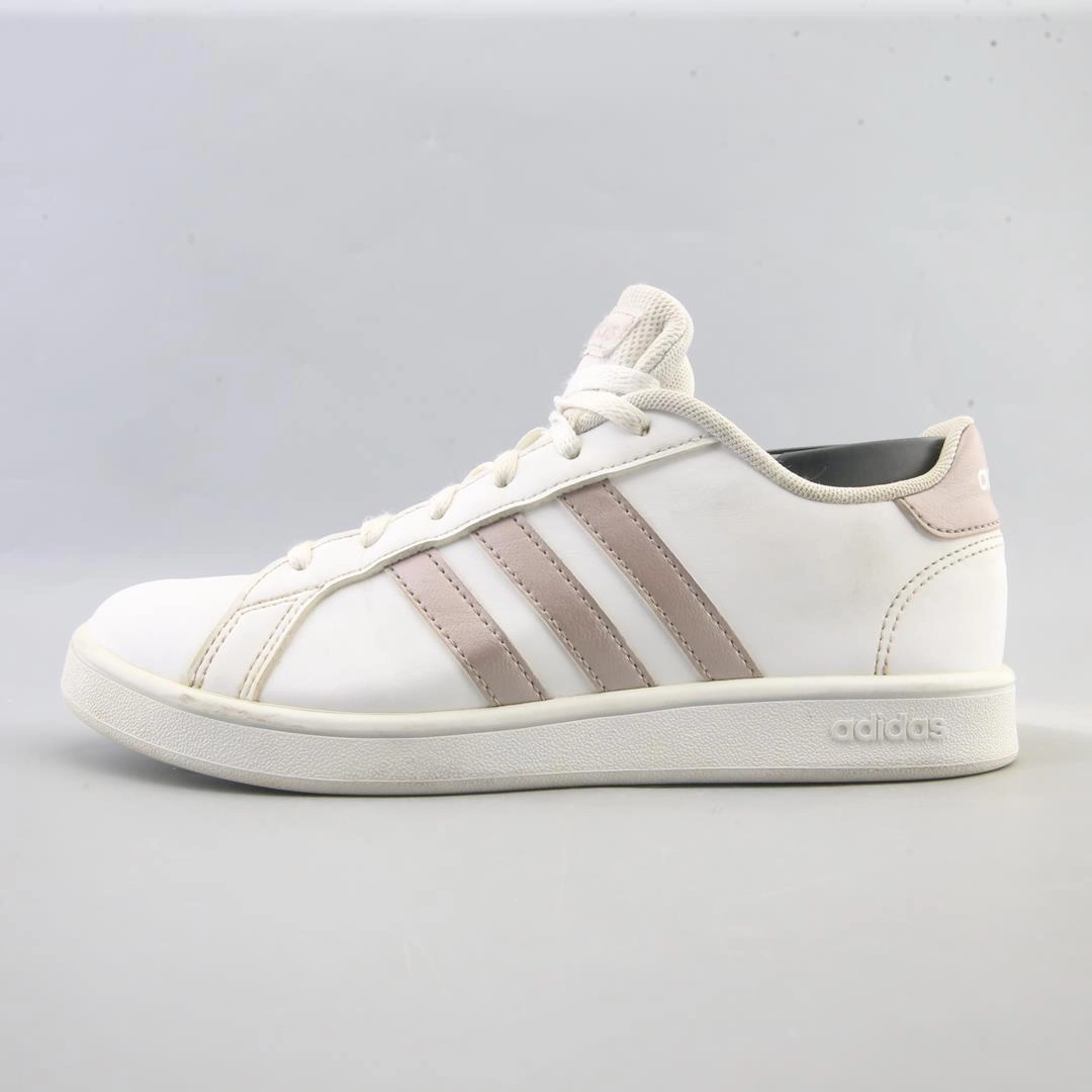 ADIDAS GRAND COURT Adidas durable running footwear