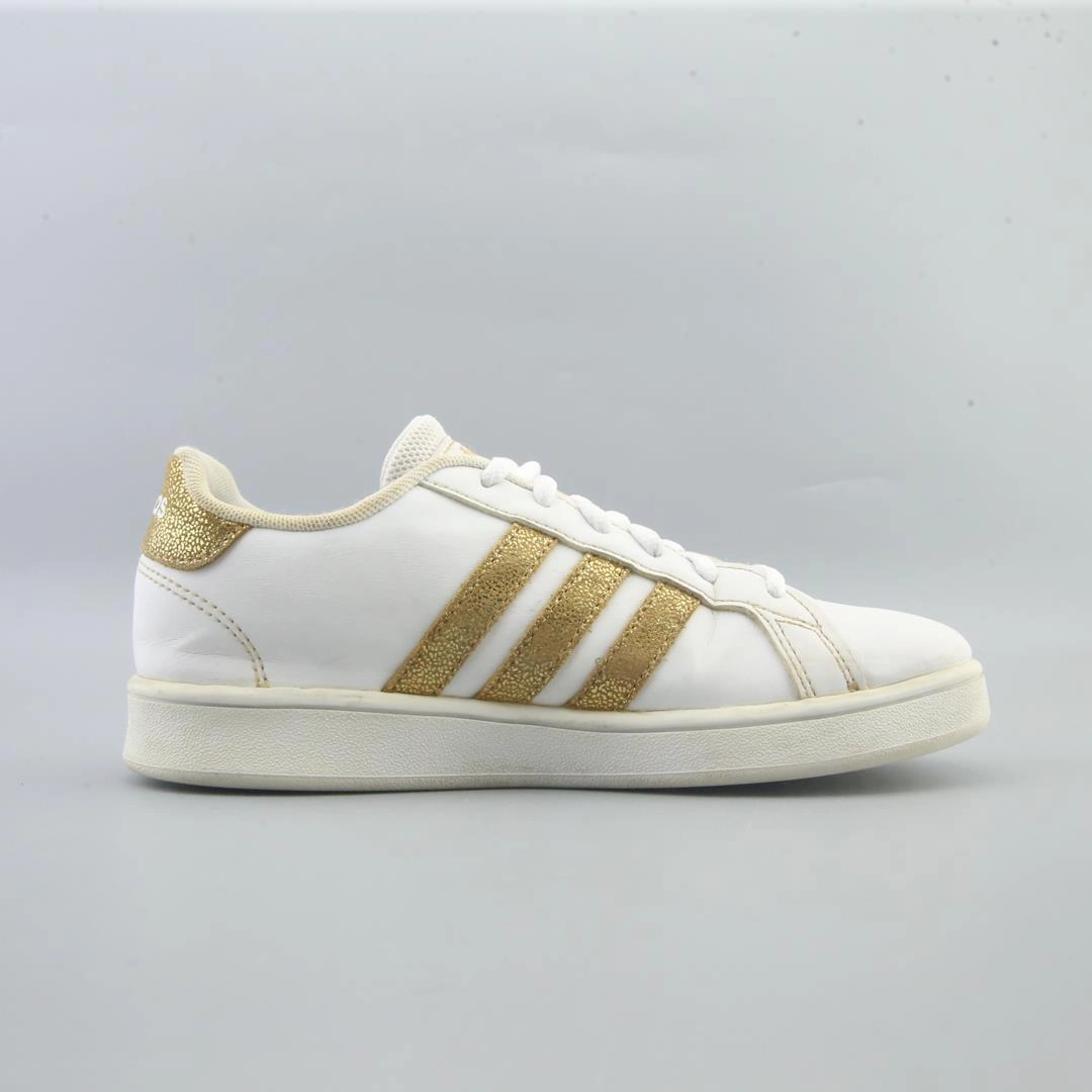 ADIDAS  GRAND COURT Adidas Running Shoes with Superior Comfort
