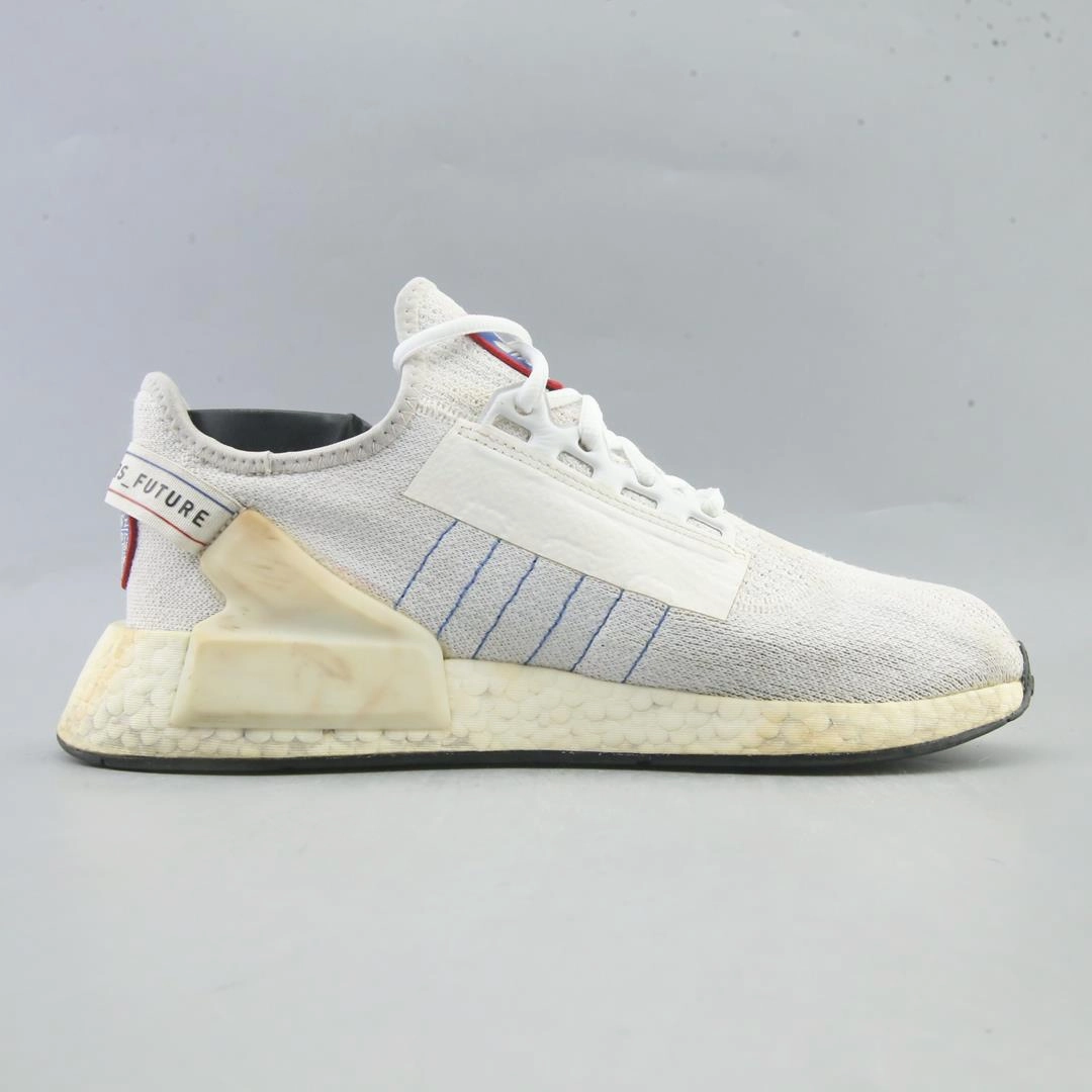 ADIDAS NMD_R1 V2 Top Adidas Running Shoes for Athletes