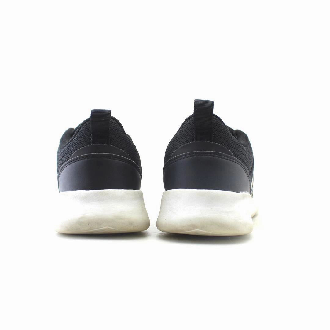 ADIDAS QT RACER 2.0 Top Adidas Running Shoes for Athletes