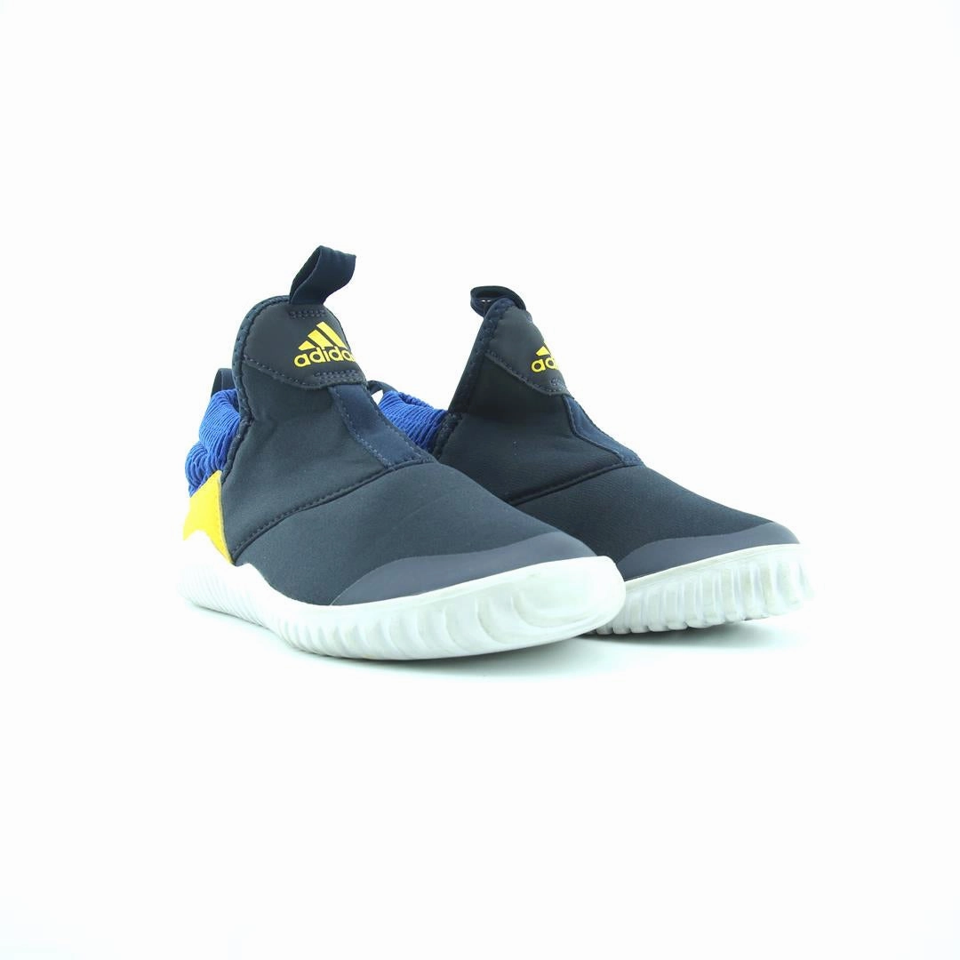 ADIDAS RAPIDAZEN C Top Adidas Running Shoes for Athletes