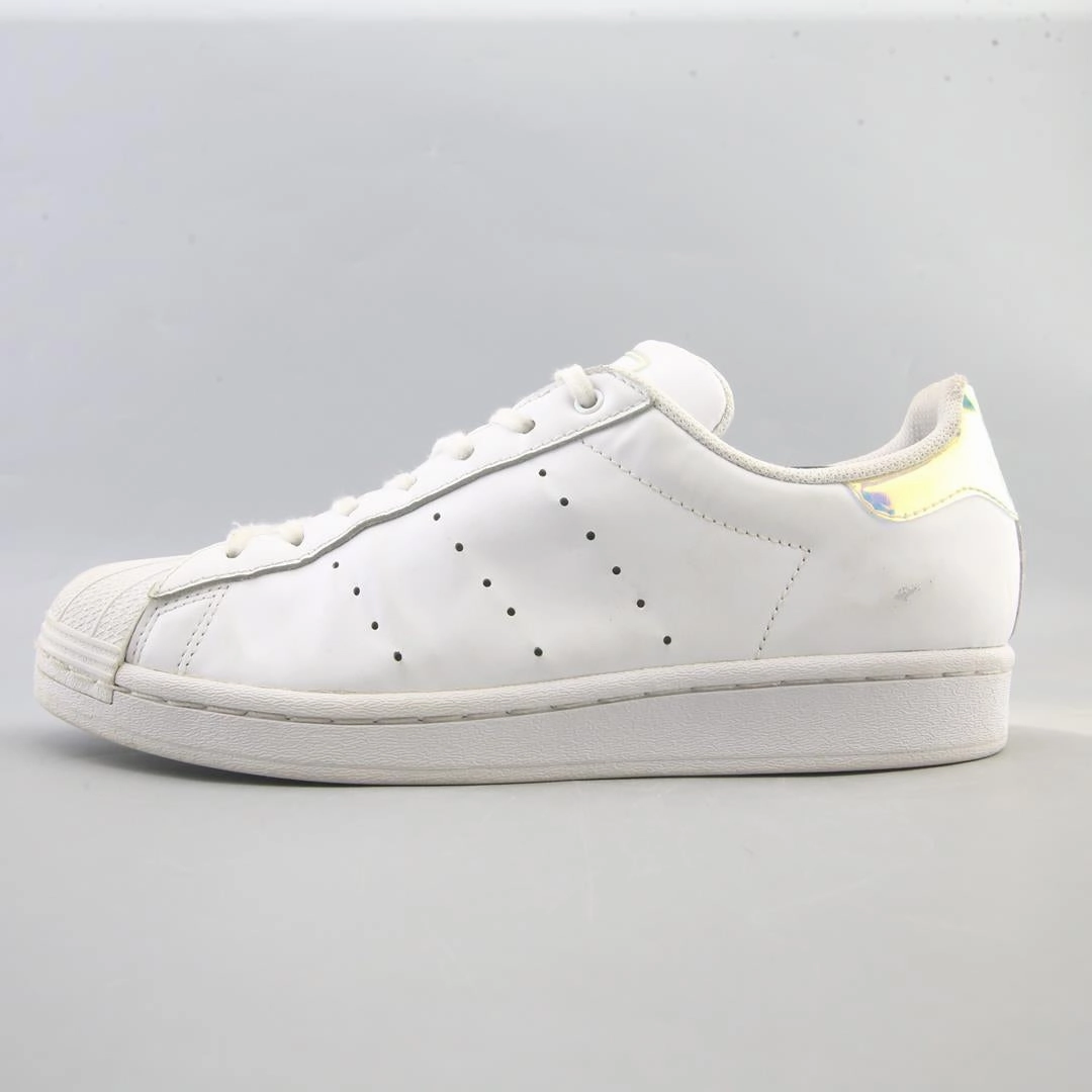 ADIDAS SUPERSTAR VS SS Adidas running shoe designs