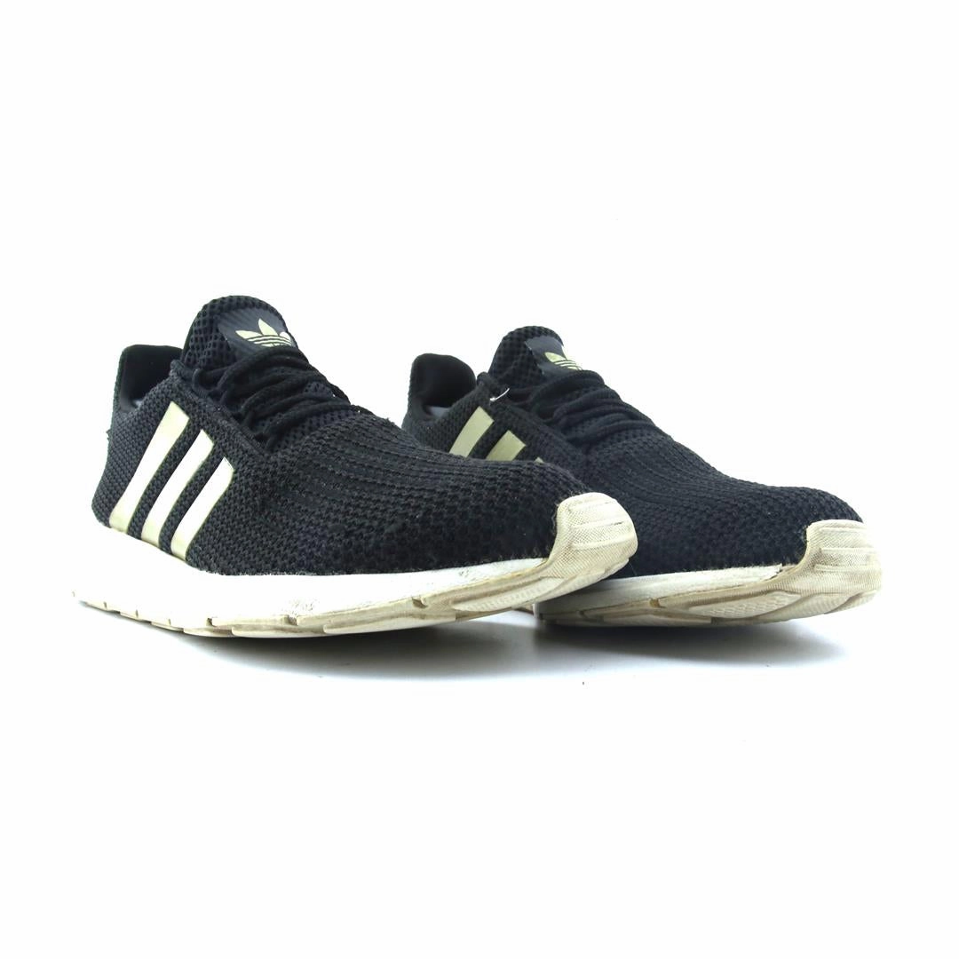 ADIDAS SWIFT RUN Adidas Running Shoes for Men