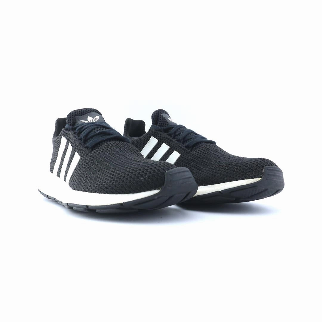 ADIDAS SWIFT RUN Adidas Running Shoes for Men