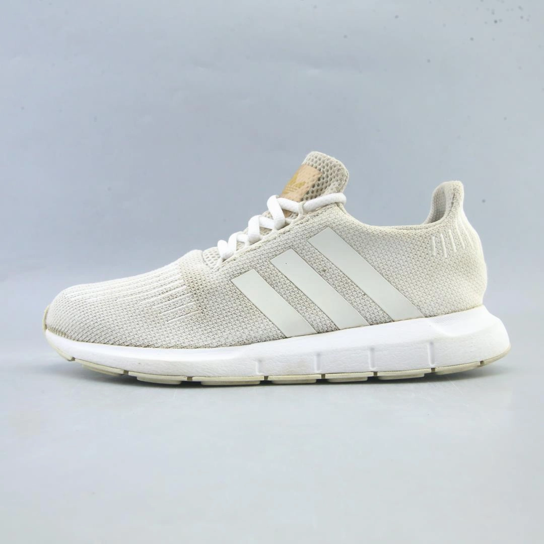 ADIDAS SWIFT RUN Adidas running shoe designs