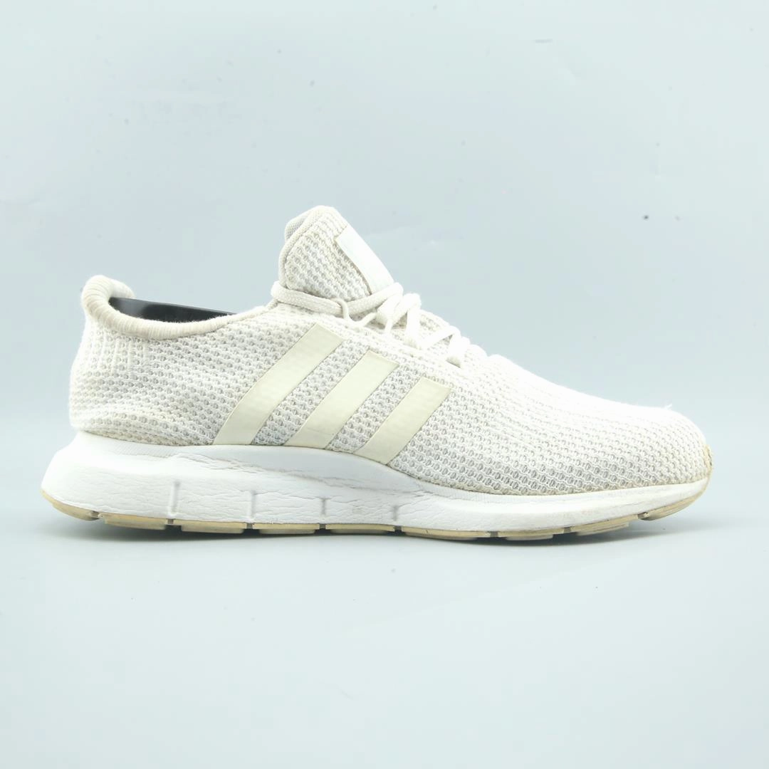 ADIDAS SWIFT RUN Adidas Running Shoes for Men