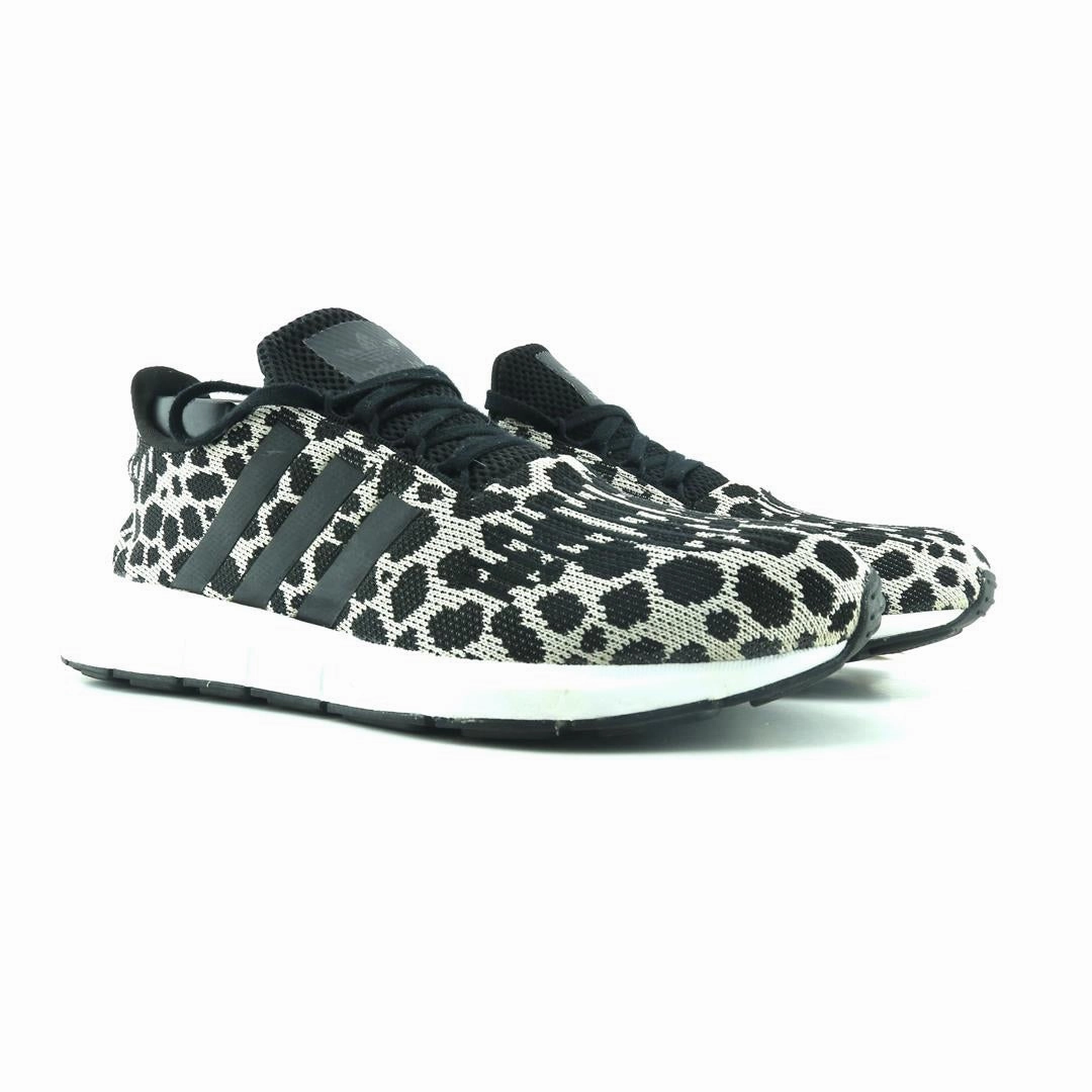 ADIDAS SWIFT RUN Adidas Running Shoes for Men