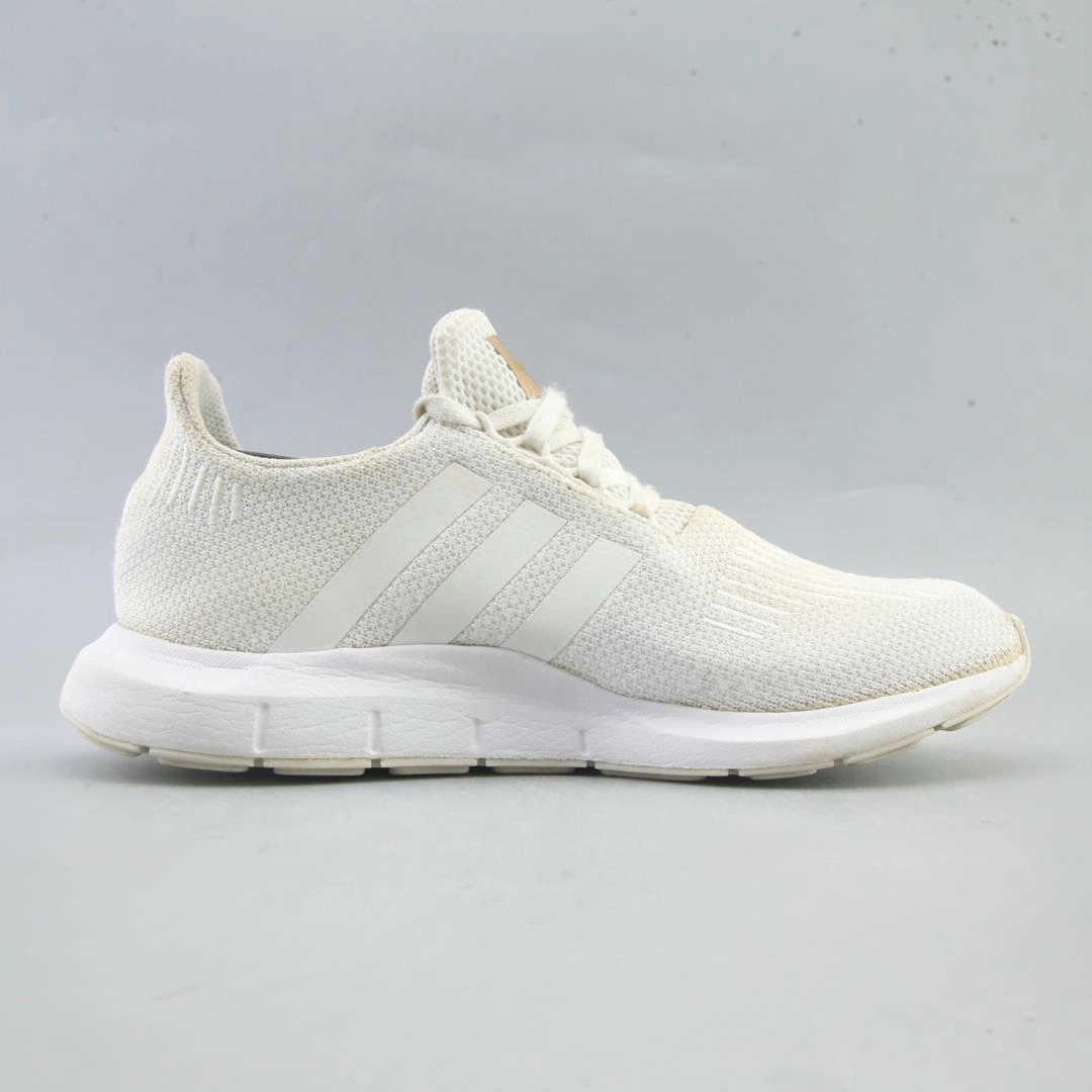 ADIDAS SWIFT RUN Adidas Running Shoes for Men
