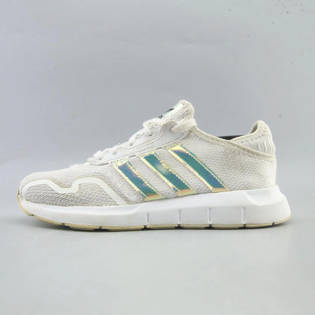 ADIDAS SWIFT RUN X Adidas running shoe designs