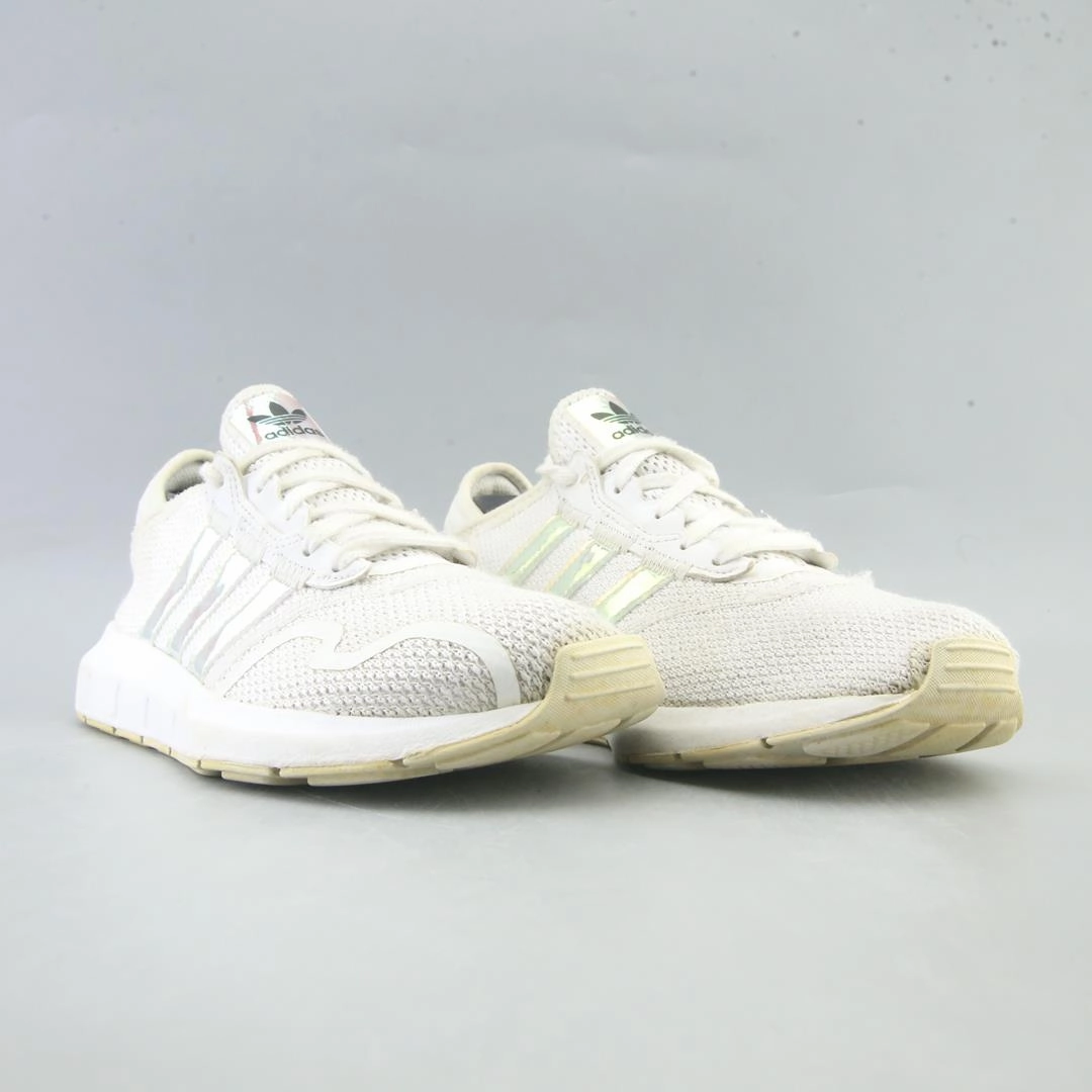 ADIDAS SWIFT RUN X Adidas Running Shoes for Men