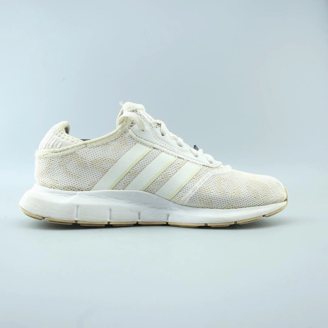 ADIDAS SWIFT RUN X Adidas Running Shoes for Men